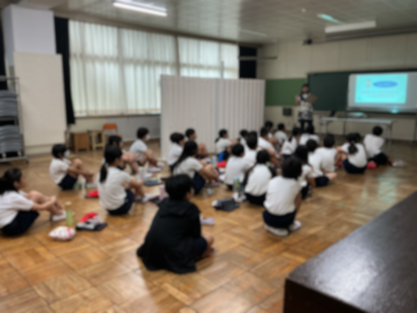 ５年２組_クラス_アベ モエコ_HP_2